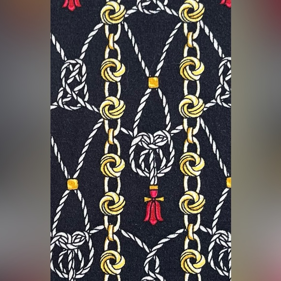 J. McLaughlin Black and Red Patterned Long Sleeve Top - Picture 4 of 7